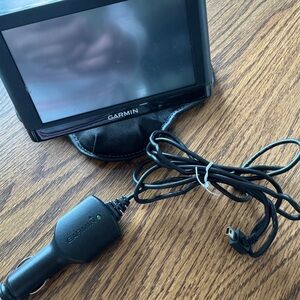 Garmin Portable GPS Navigator in Black with Car Charger